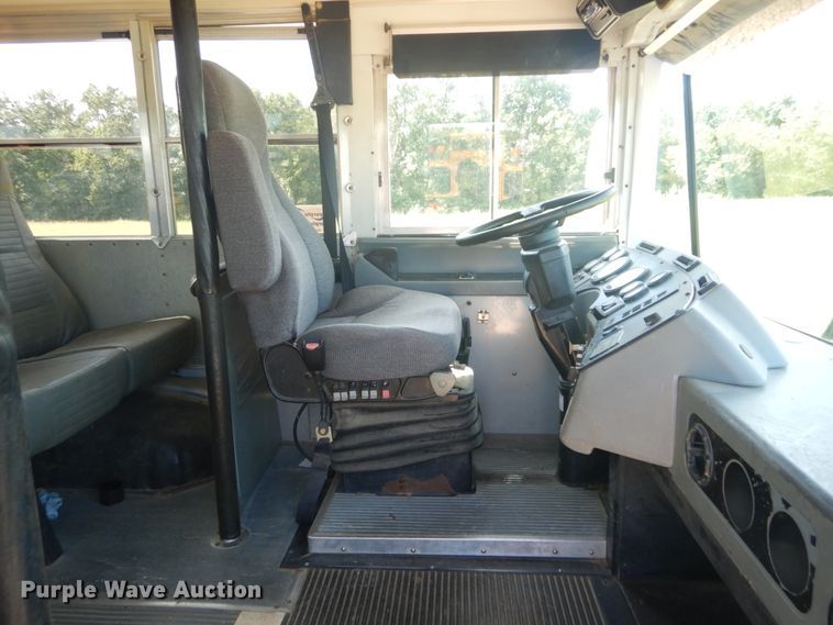 image for item DH5162 2007 Blue Bird All American FE  school bus