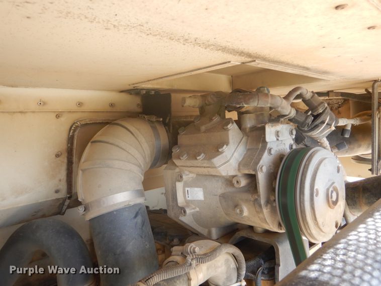 image for item DH5162 2007 Blue Bird All American FE  school bus