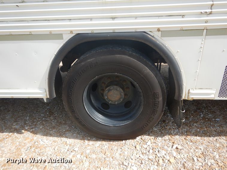 image for item DH5162 2007 Blue Bird All American FE  school bus