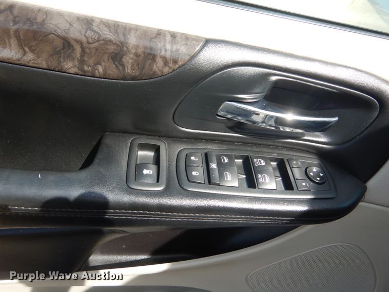 image for item DH5164 2011 Dodge Grand Caravan  handicap accessible van