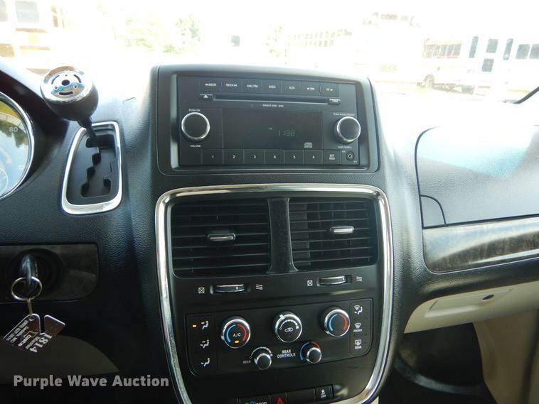 image for item DH5164 2011 Dodge Grand Caravan  handicap accessible van