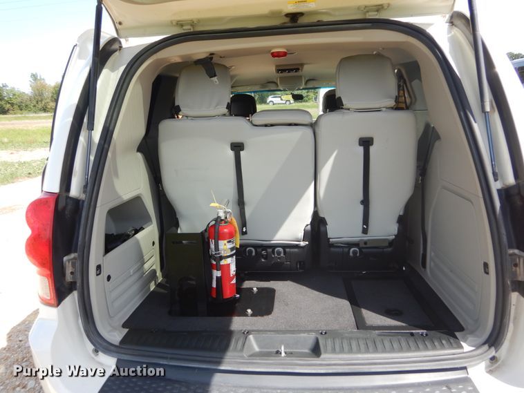 image for item DH5164 2011 Dodge Grand Caravan  handicap accessible van