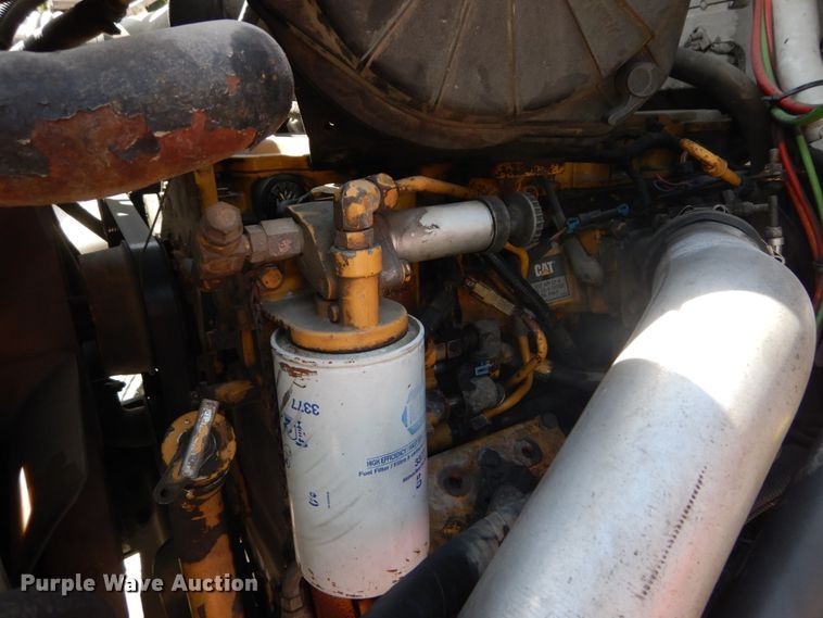 image for item DH5166 2000 Ford F750 Super Duty XL  flatbed truck