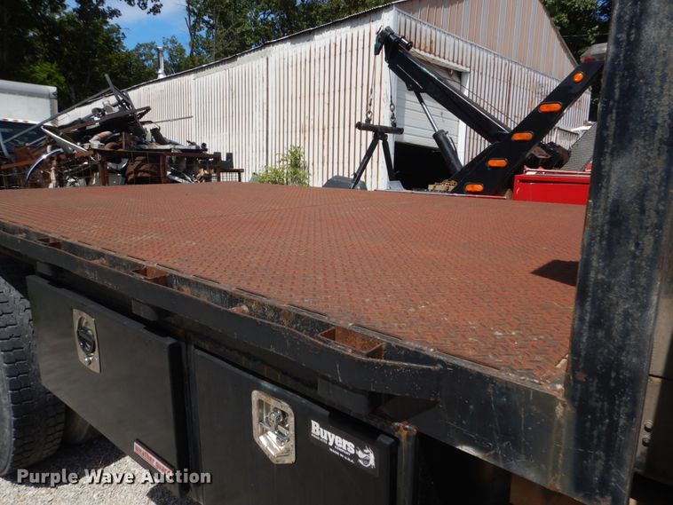 image for item DH5166 2000 Ford F750 Super Duty XL  flatbed truck