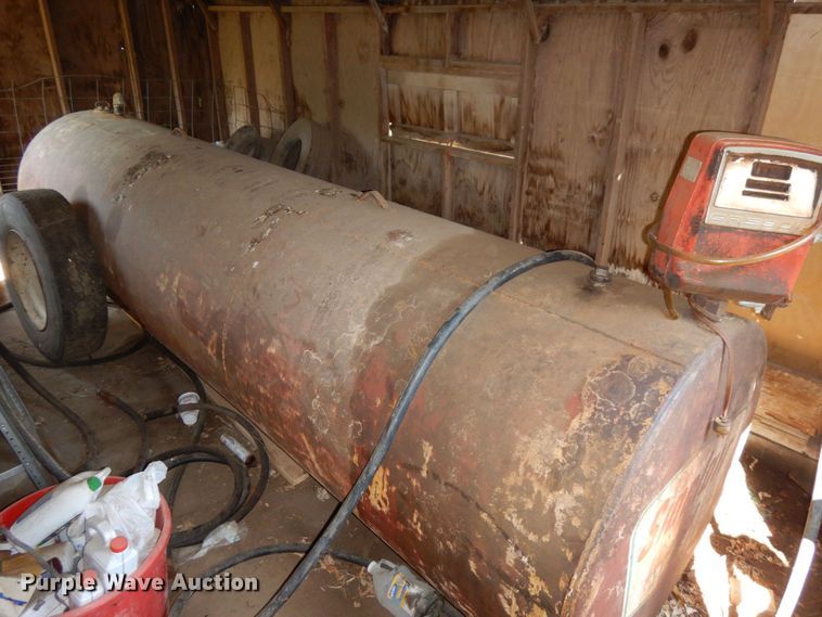 image for item DH6594 Fuel tank