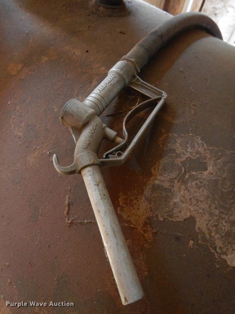 image for item DH6594 Fuel tank