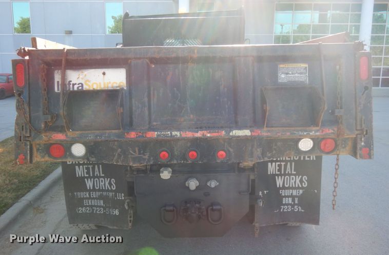 image for item DH6608 2004 GMC C7500  dump truck