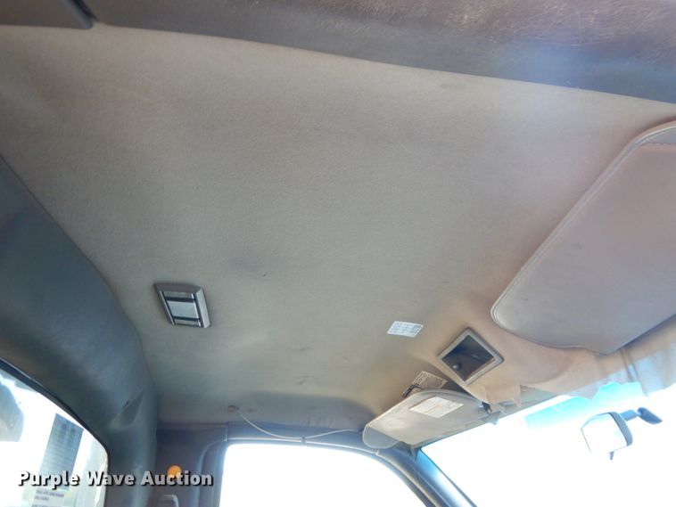 image for item DH6608 2004 GMC C7500  dump truck