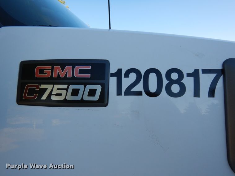 image for item DH6608 2004 GMC C7500  dump truck