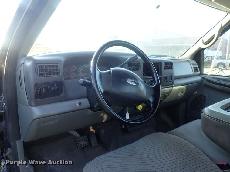 image for item DI4681 2007 Ford F650 Super Duty  rollback truck