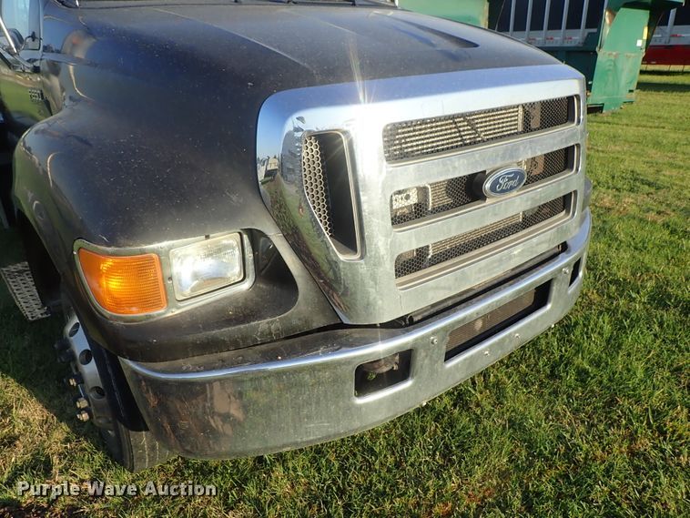 image for item DI4681 2007 Ford F650 Super Duty  rollback truck