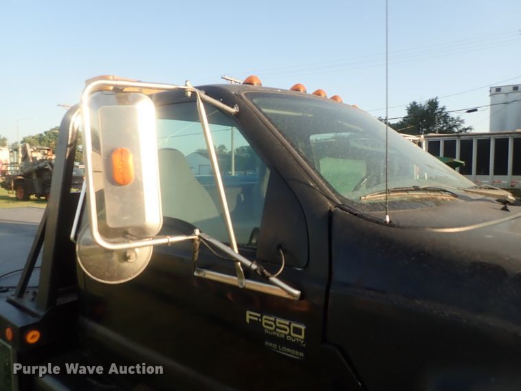 image for item DI4681 2007 Ford F650 Super Duty  rollback truck