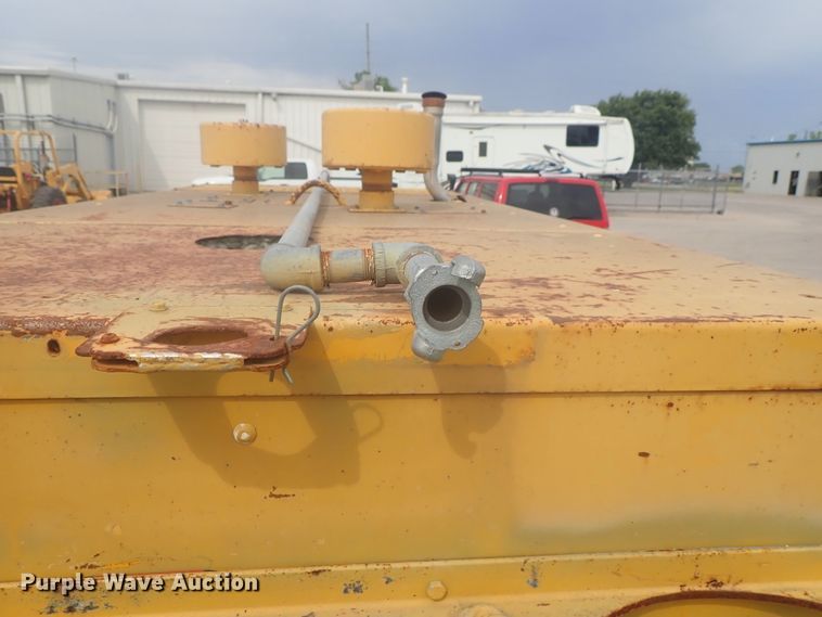 image for item DI4702 Leroi 185  air compressor