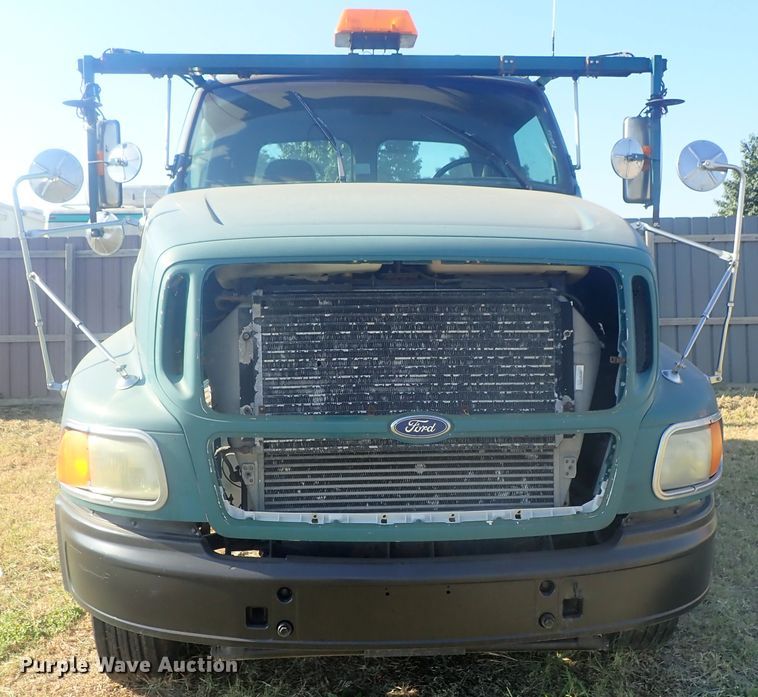 image for item DI4714 1998 Ford  toter truck