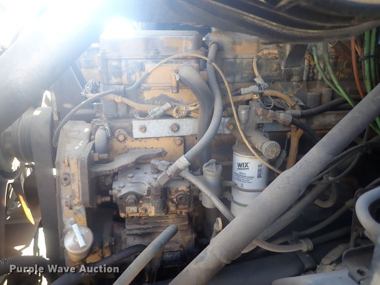 image for item DI4714 1998 Ford  toter truck