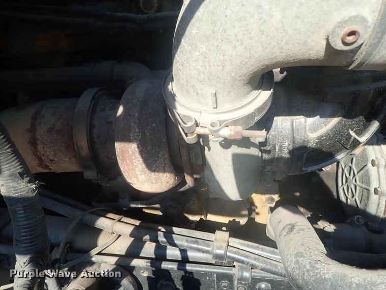 image for item DI4714 1998 Ford  toter truck