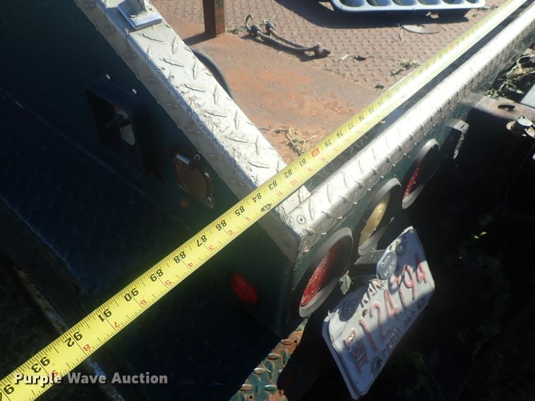 image for item DI4714 1998 Ford  toter truck