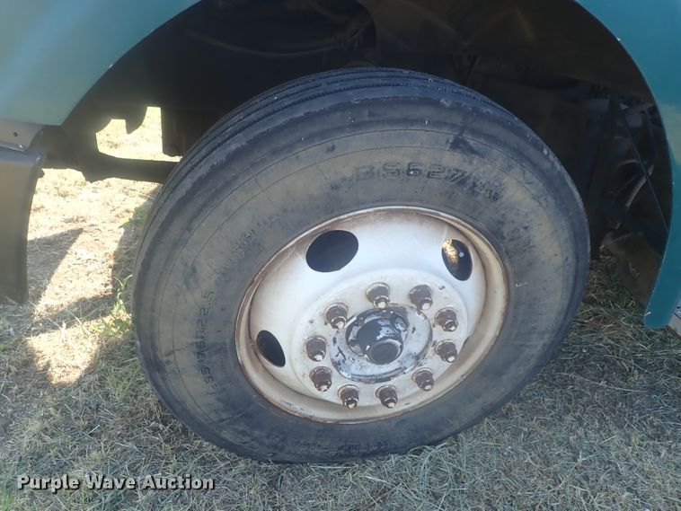 image for item DI4714 1998 Ford  toter truck