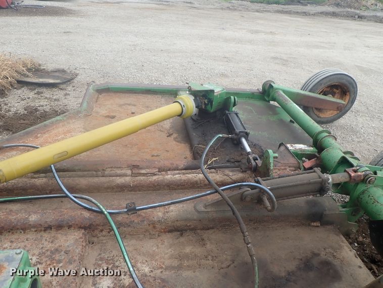 image for item DI4733 John Deere 1518 rotary mower