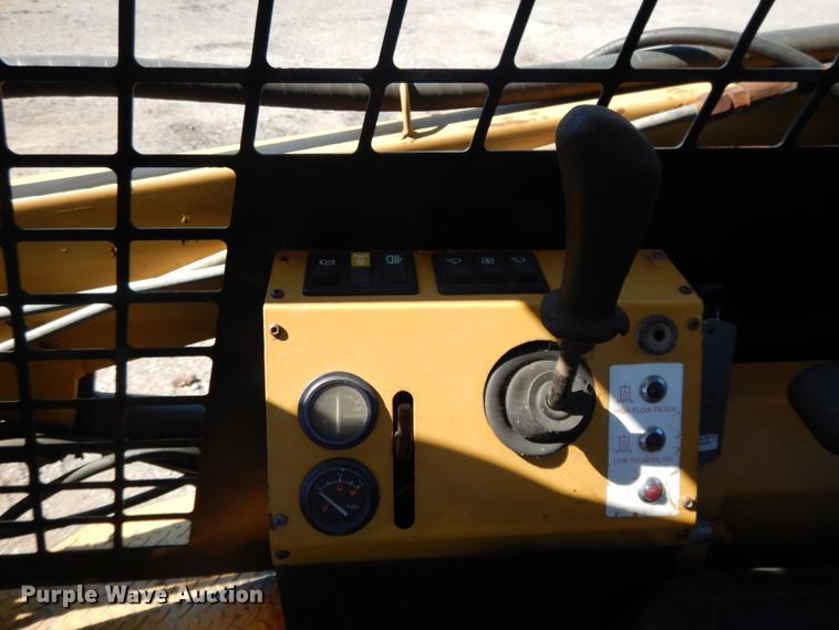 image for item DI7623 ASV 2810  tracked skid steer loader