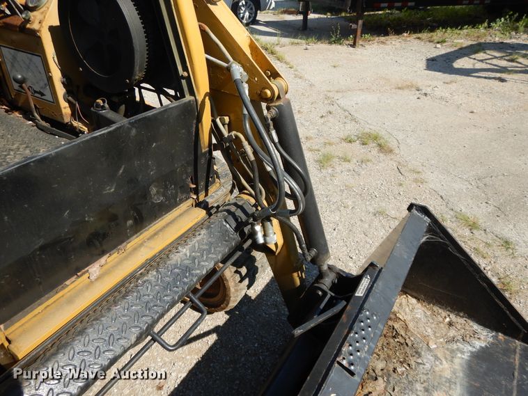 image for item DI7623 ASV 2810  tracked skid steer loader
