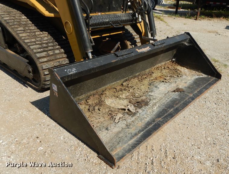 image for item DI7623 ASV 2810  tracked skid steer loader