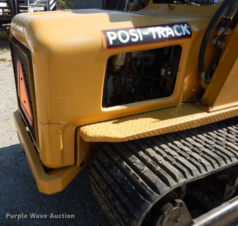 image for item DI7623 ASV 2810  tracked skid steer loader