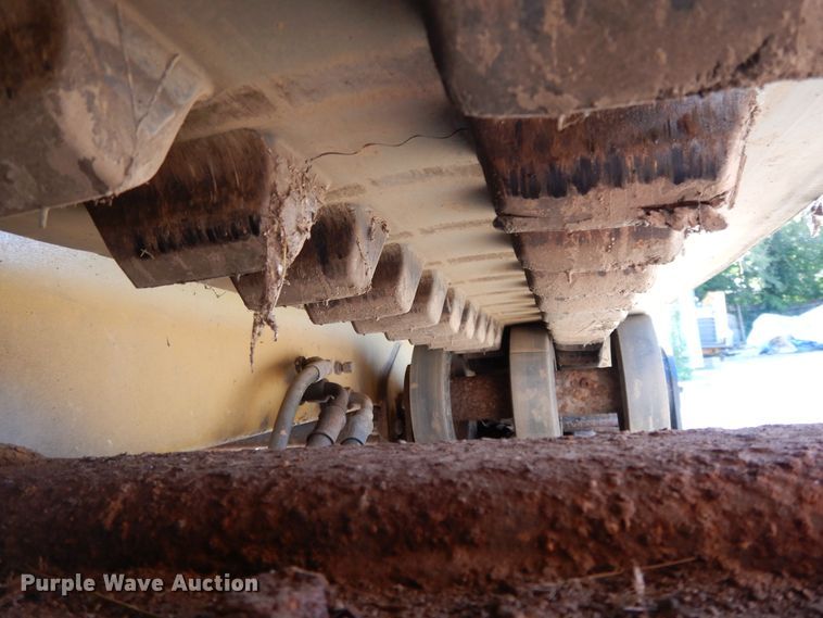 image for item DI7623 ASV 2810  tracked skid steer loader