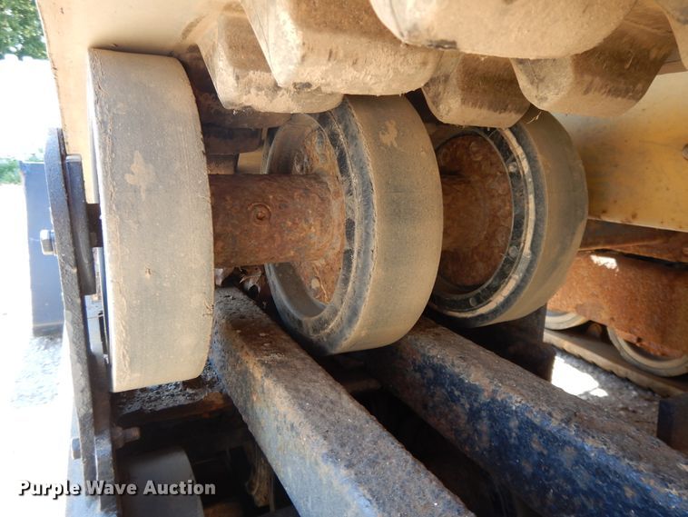 image for item DI7623 ASV 2810  tracked skid steer loader