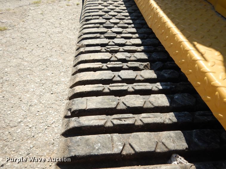 image for item DI7623 ASV 2810  tracked skid steer loader