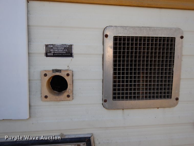 image for item DI7625 1989 Gladding DeIRey  camper