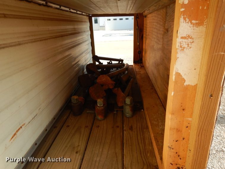 image for item DI7625 1989 Gladding DeIRey  camper