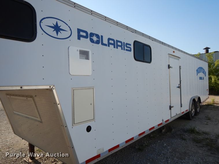 image for item DI7626 2001 United UXT enclosed cargo trailer