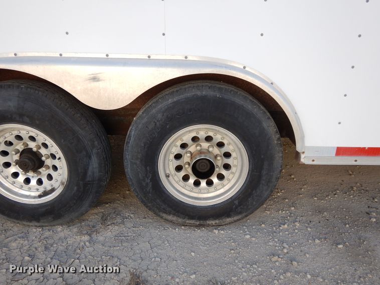 image for item DI7626 2001 United UXT enclosed cargo trailer