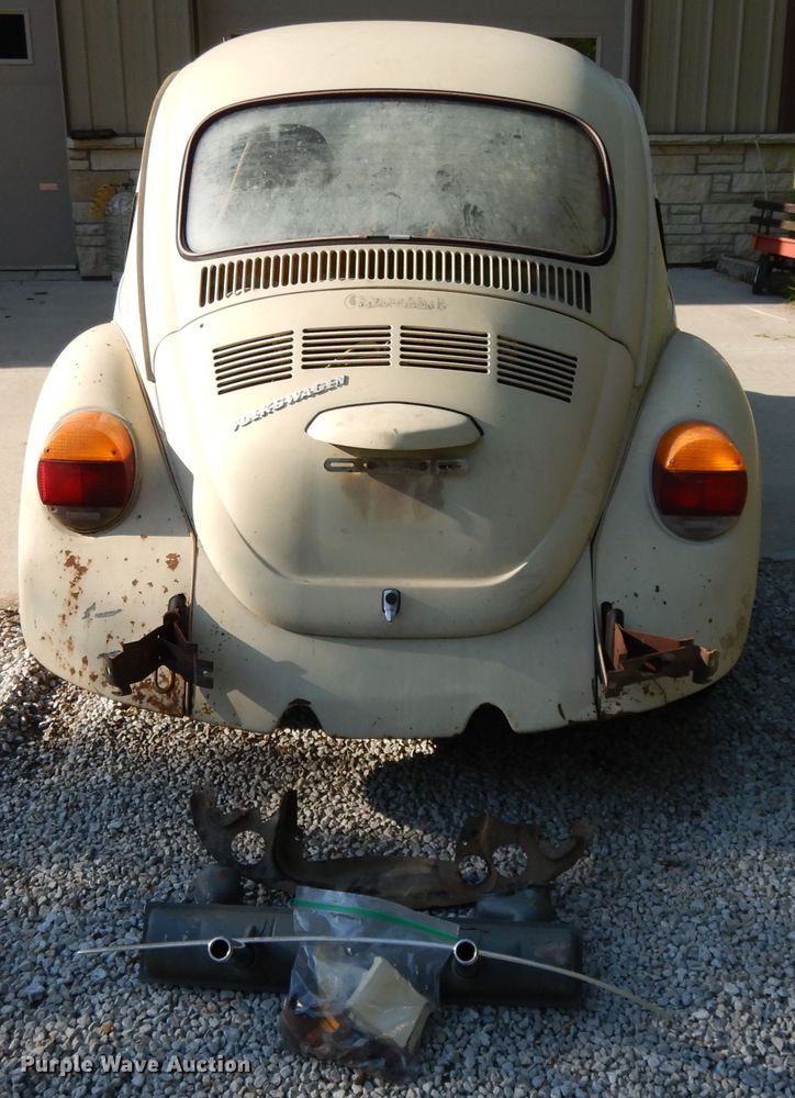 image for item DI7629 1973 Volkswagen Super Beetle