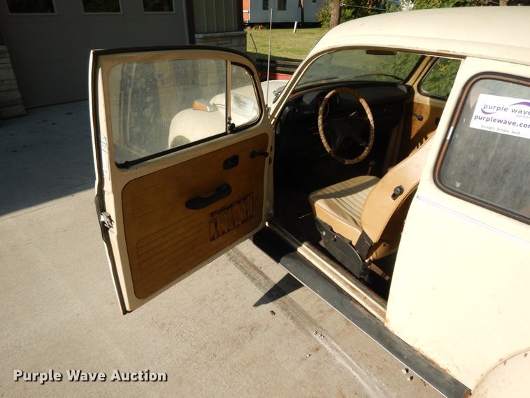 image for item DI7629 1973 Volkswagen Super Beetle