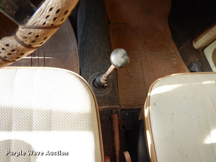 image for item DI7629 1973 Volkswagen Super Beetle