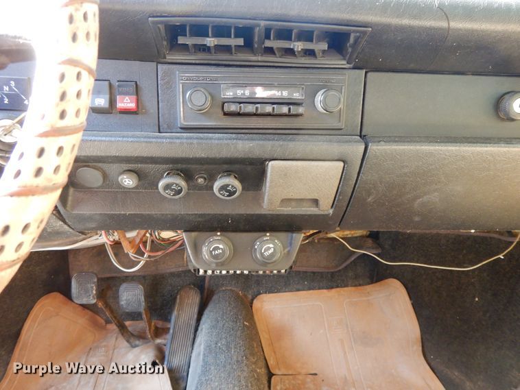 image for item DI7629 1973 Volkswagen Super Beetle