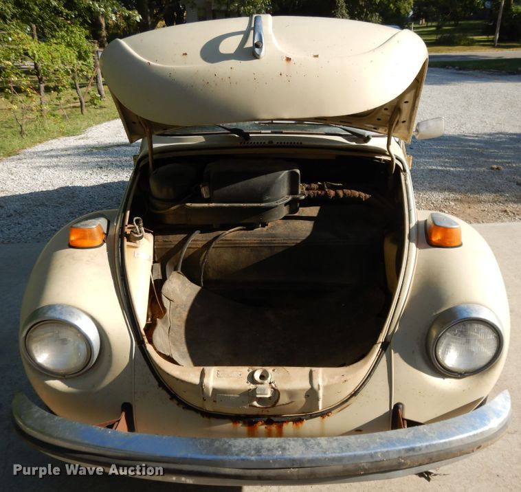 image for item DI7629 1973 Volkswagen Super Beetle