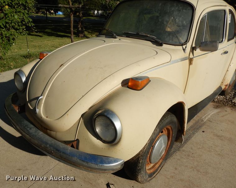 image for item DI7629 1973 Volkswagen Super Beetle