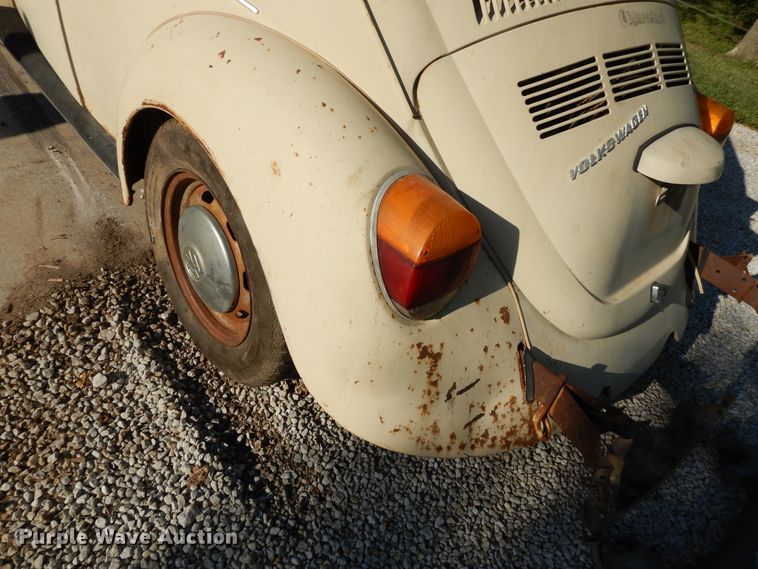 image for item DI7629 1973 Volkswagen Super Beetle