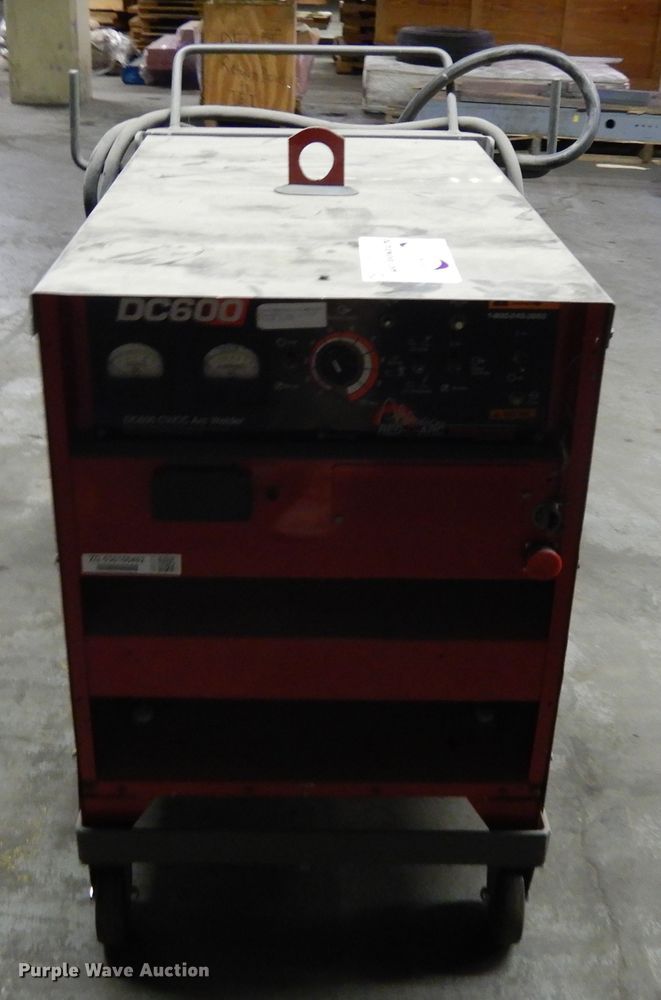 image for item DI7646 Red-d-arc DC600 welder