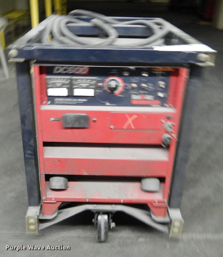 image for item DI7647 Red-d-arc DC600 welder