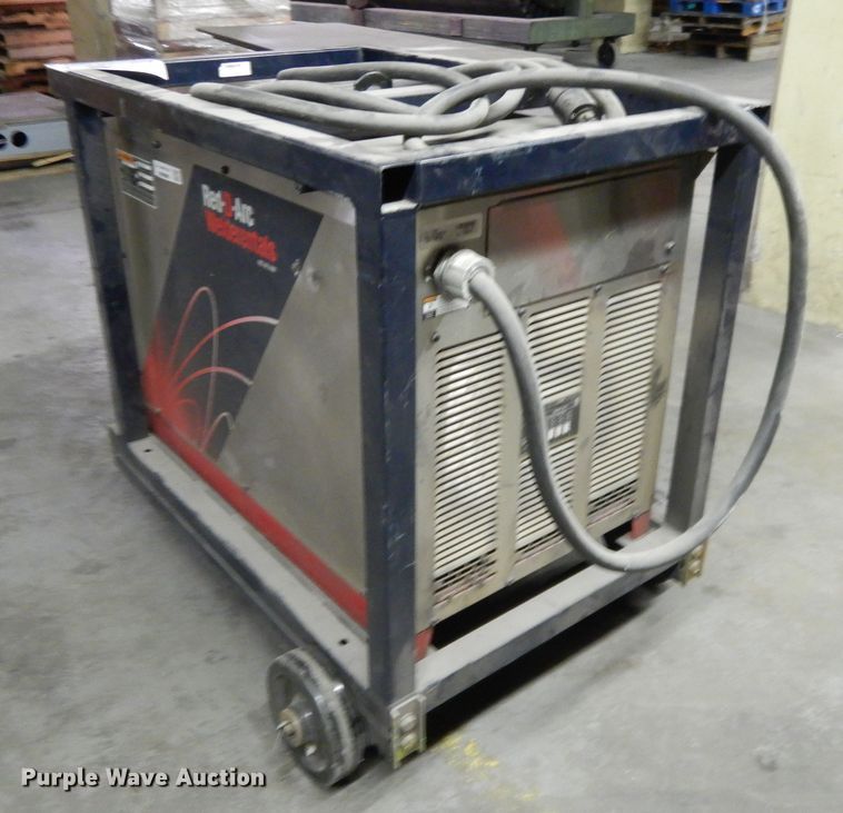 image for item DI7647 Red-d-arc DC600 welder