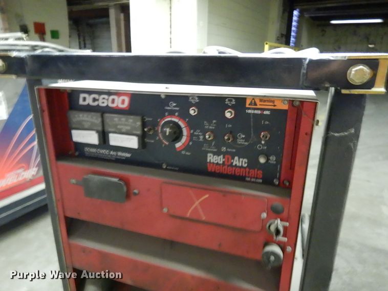 image for item DI7647 Red-d-arc DC600 welder