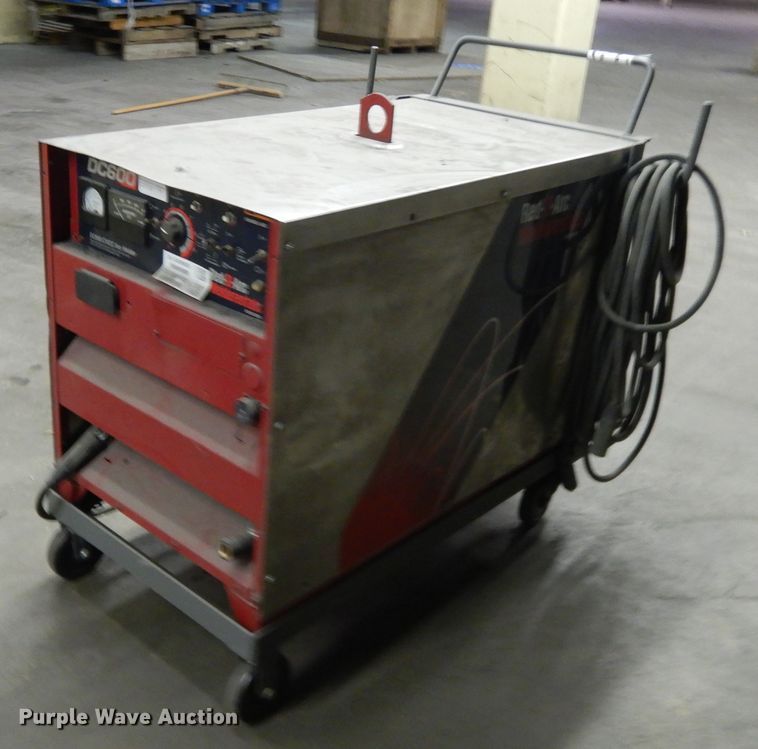 Reddarc DC600 welder in Topeka, KS Item DI7649 sold Purple Wave