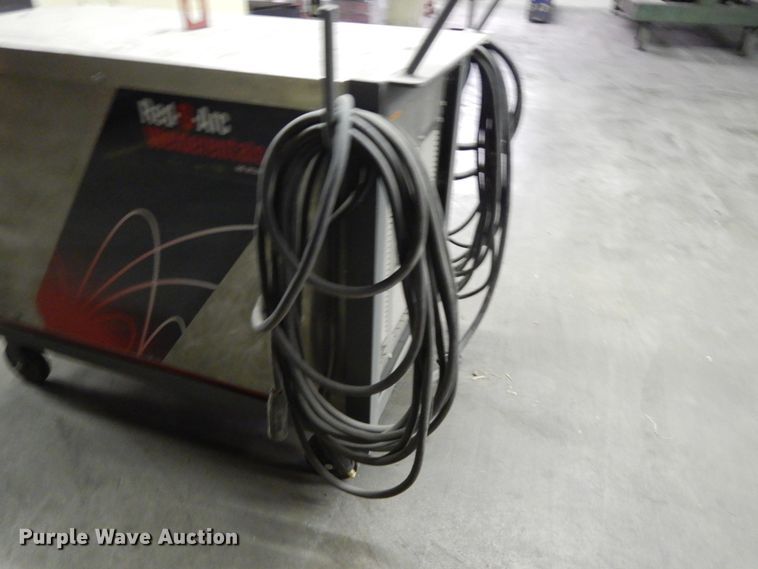image for item DI7649 Red-d-arc DC600 welder