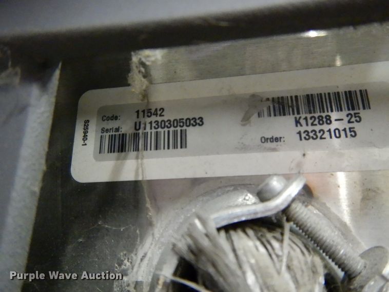 image for item DI7649 Red-d-arc DC600 welder