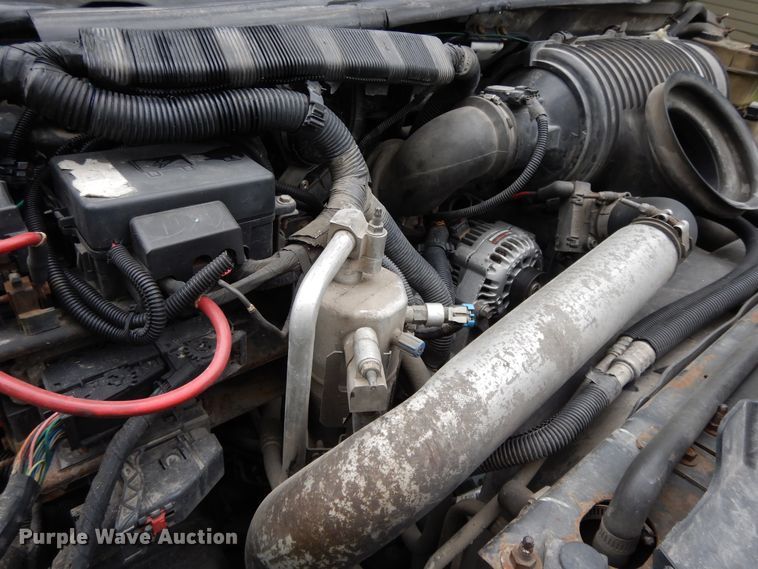 image for item DI7662 2006 GMC C4500  flatbed truck