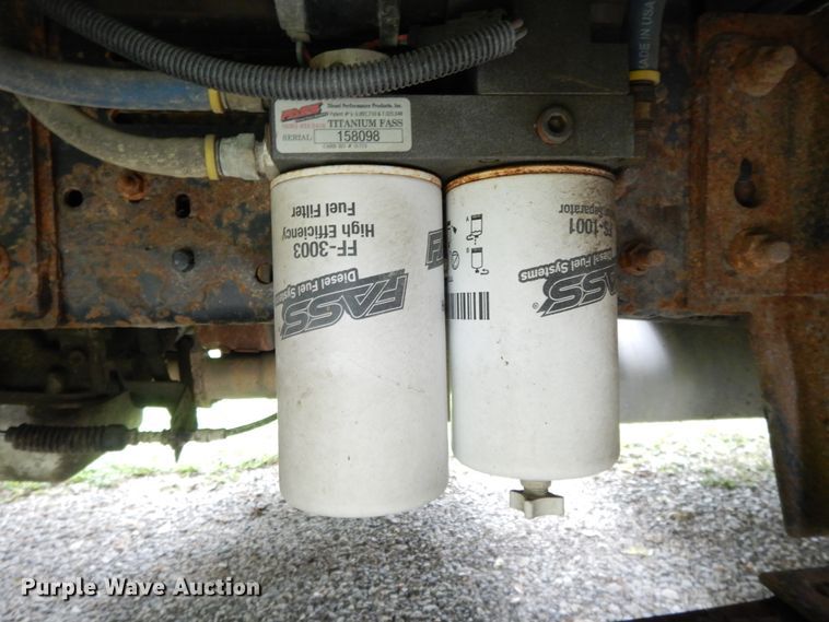 image for item DI7662 2006 GMC C4500  flatbed truck